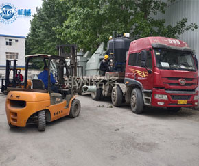 帶氣力輸送全自動(dòng)干粉砂漿設(shè)備裝車(chē)發(fā)往新密