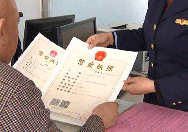 如何保證西安西瑪電機(jī)在使用過程中的維護(hù)保養(yǎng)。