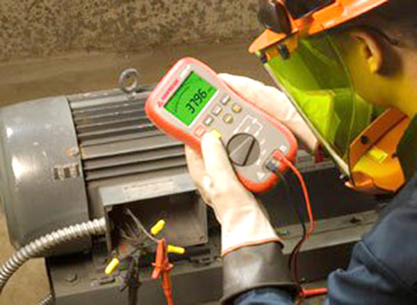 頻率為60Hz的電機能否連接到50HZ電源？