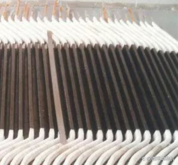 如何防止高壓電機(jī)定子繞組端部出槽口處電暈？(圖2)