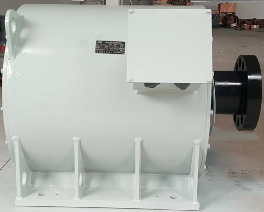 直驅(qū)永磁電機